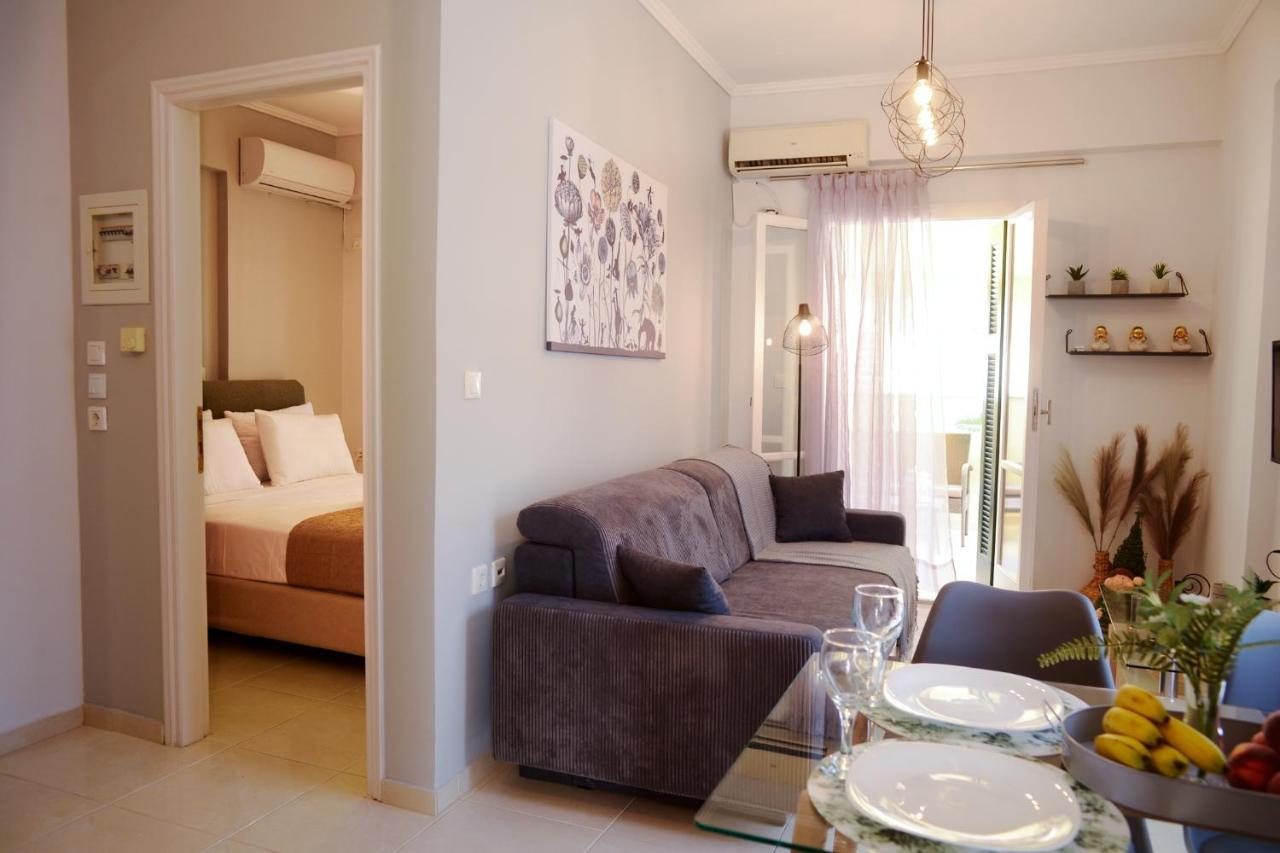 A Perfect Stay At The Historical Centre Of Kalamata Bagian luar foto